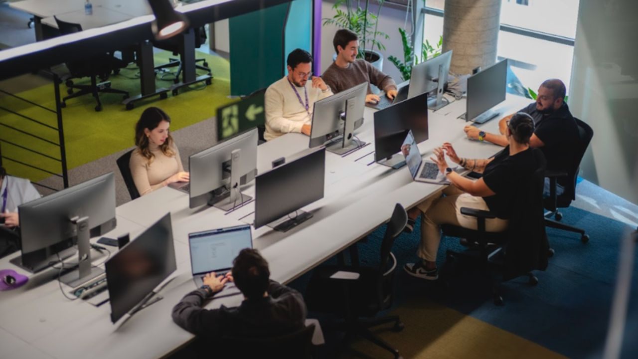 How to Join the Nubank Team: A Guide to Fintech Careers