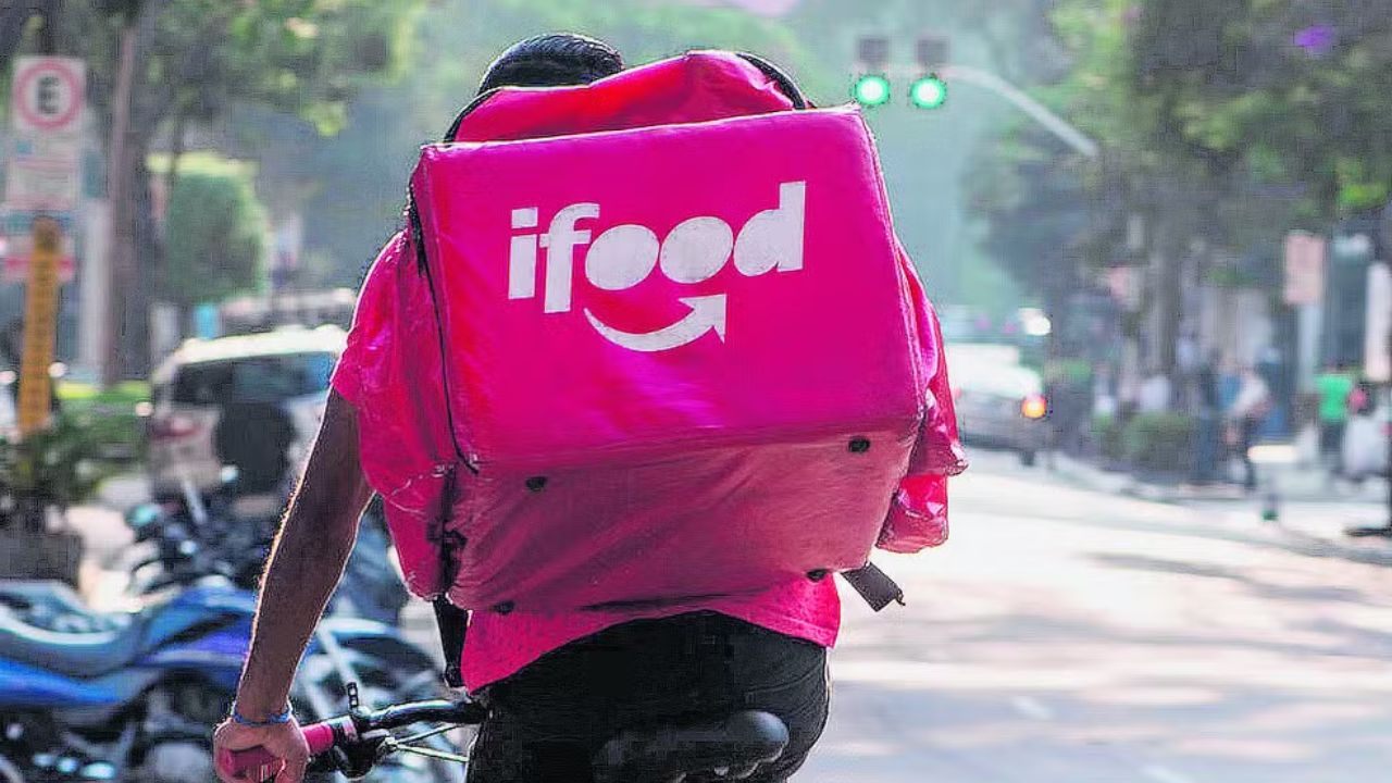 How to Become an iFood Driver & Courier: A Starter's Guide